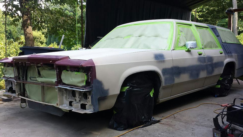 Illustration for article titled Speedycop's Race-Ready Family Truckster Is Amazing And For Sale!